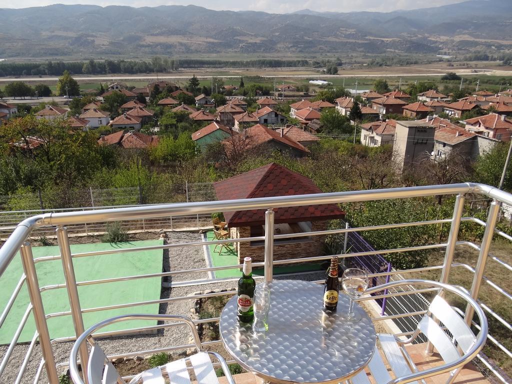 Guestrooms Struma Dolinata Strumyani Esterno foto