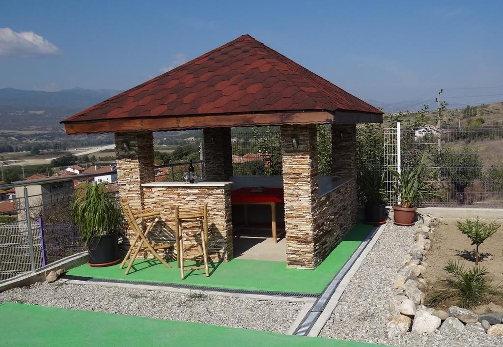 Guestrooms Struma Dolinata Strumyani Esterno foto