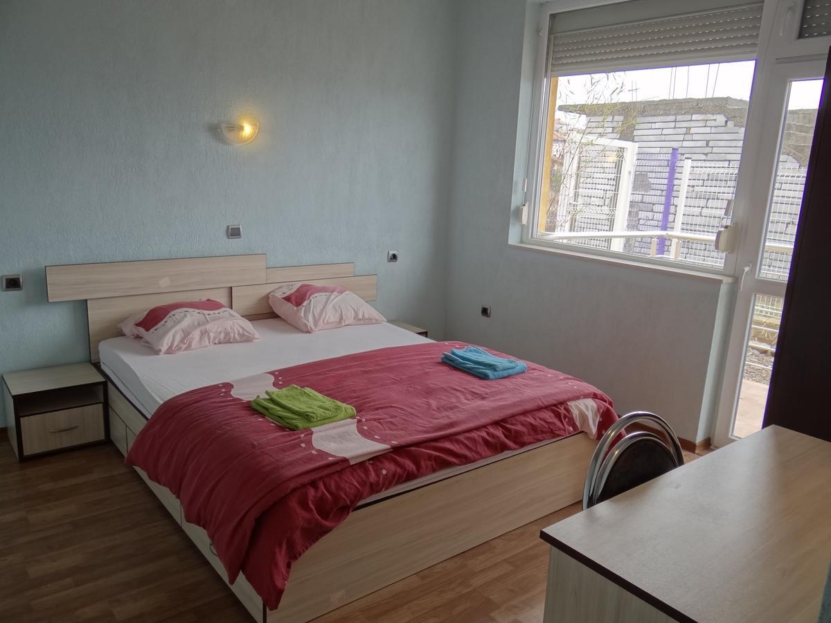 Guestrooms Struma Dolinata Strumyani Esterno foto