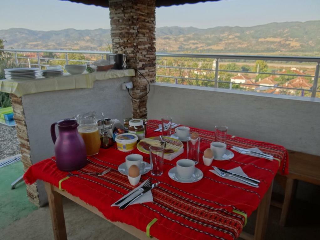 Guestrooms Struma Dolinata Strumyani Esterno foto